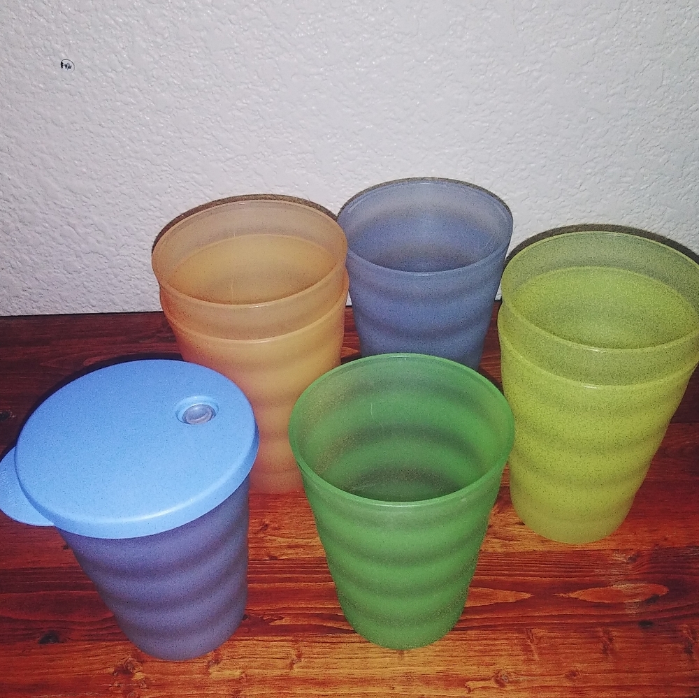Tupperware bundle - Picture 3 of 6
